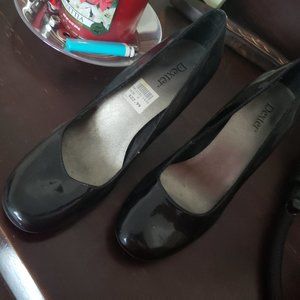 Size 7 heeled black heel